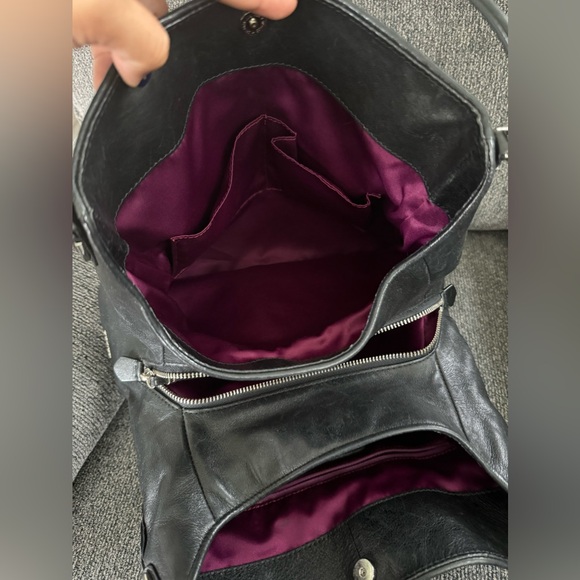 Authentic Coach bag! Perfect for everyday use 🚨 SEND ME OFFER 🚨 - Picture 11 of 16